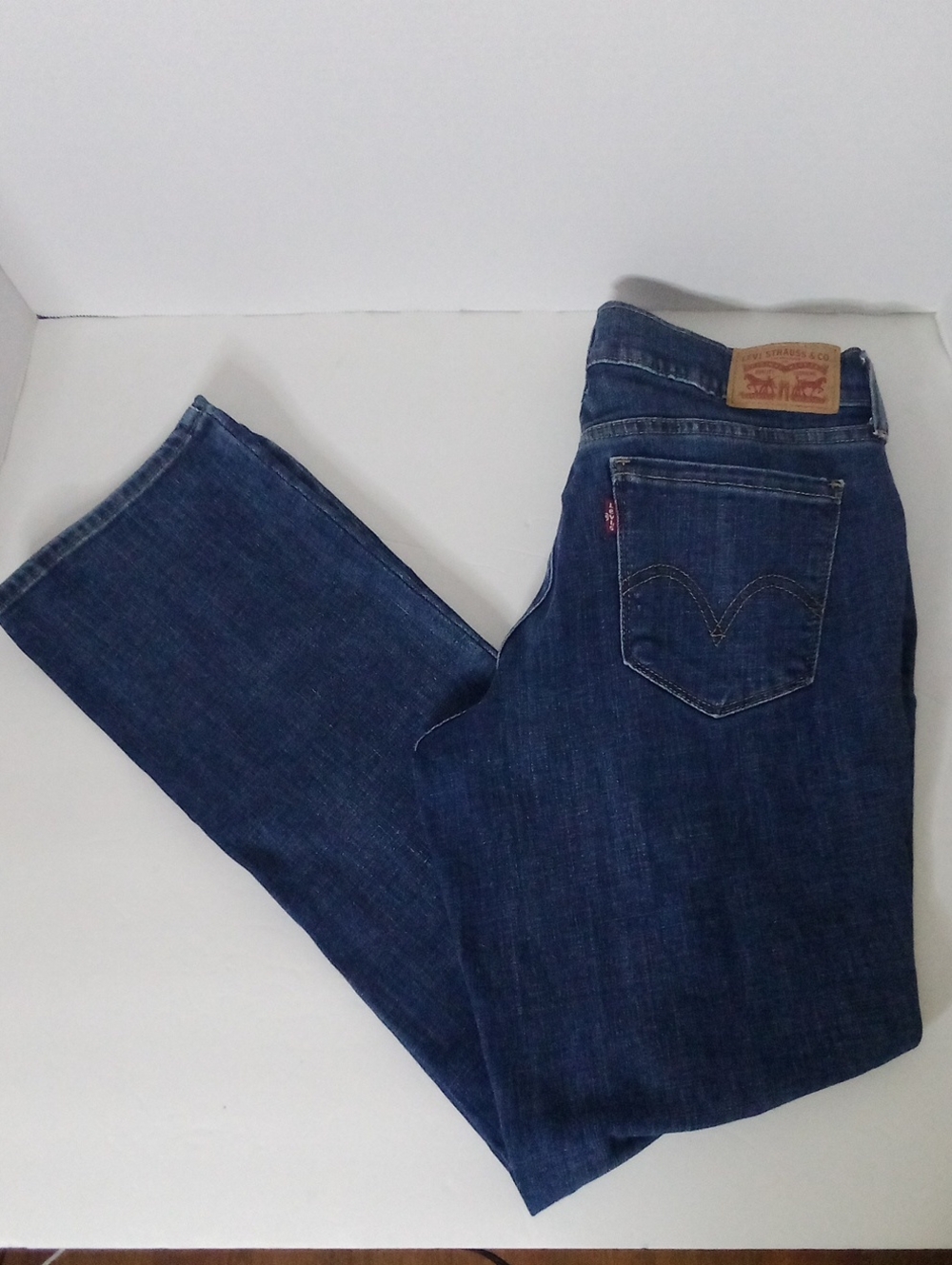 Women's Levi 505 Straight Leg Size 27 28 Inseam